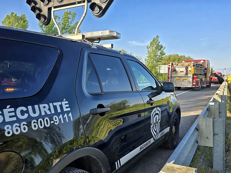 Assistance et protection de véhicules d'urgence